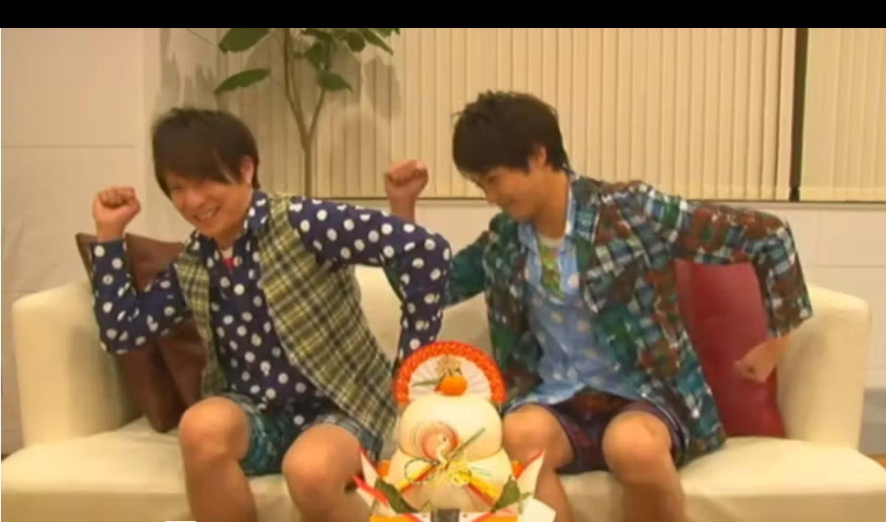 『The Love Bugs』SENDEN虫テレビ #5