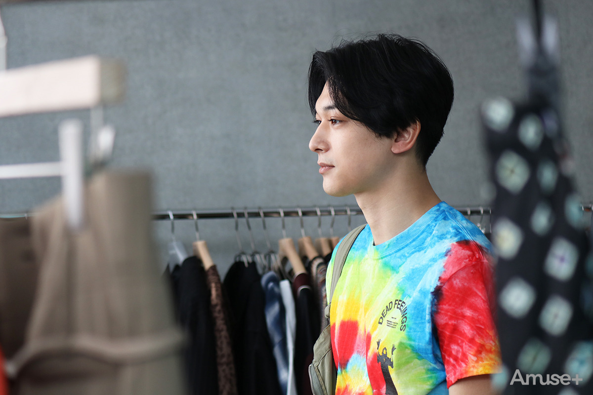 吉沢亮ファーストDVD『DVDしりょう』特典映像オフショットレポート