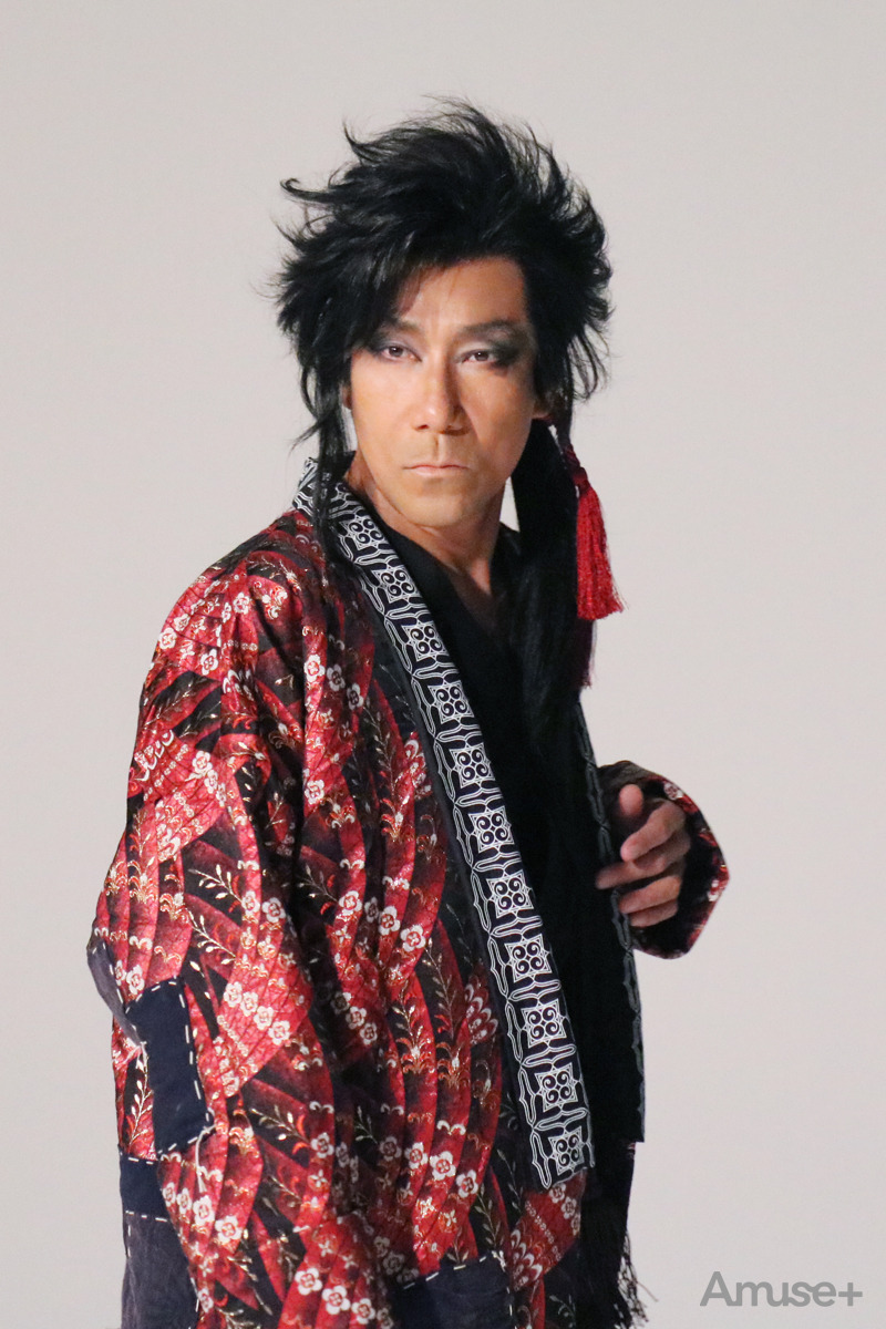 地球ゴージャス二十五周年祝祭公演「星の大地に降る涙 THE MUSICAL」ビジュアル撮影に潜入!トド、ザージャ編