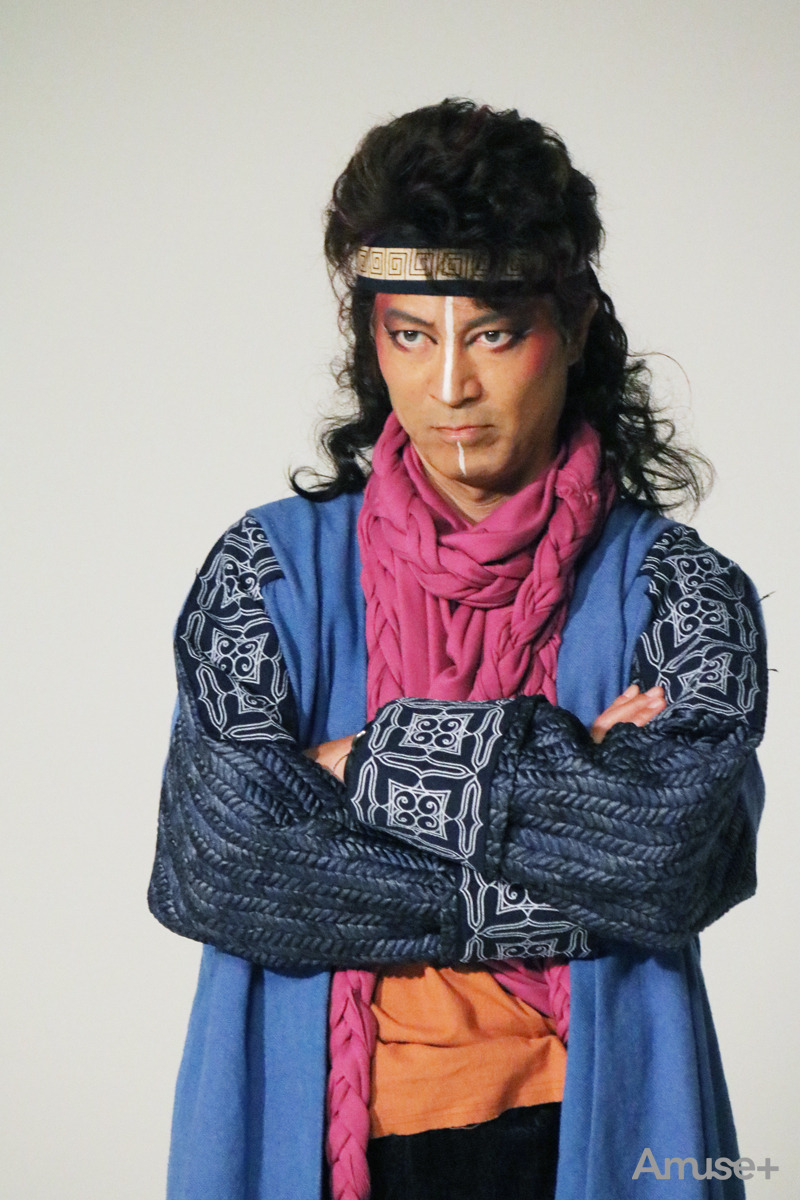 地球ゴージャス二十五周年祝祭公演「星の大地に降る涙 THE MUSICAL」ビジュアル撮影に潜入!トド、ザージャ編