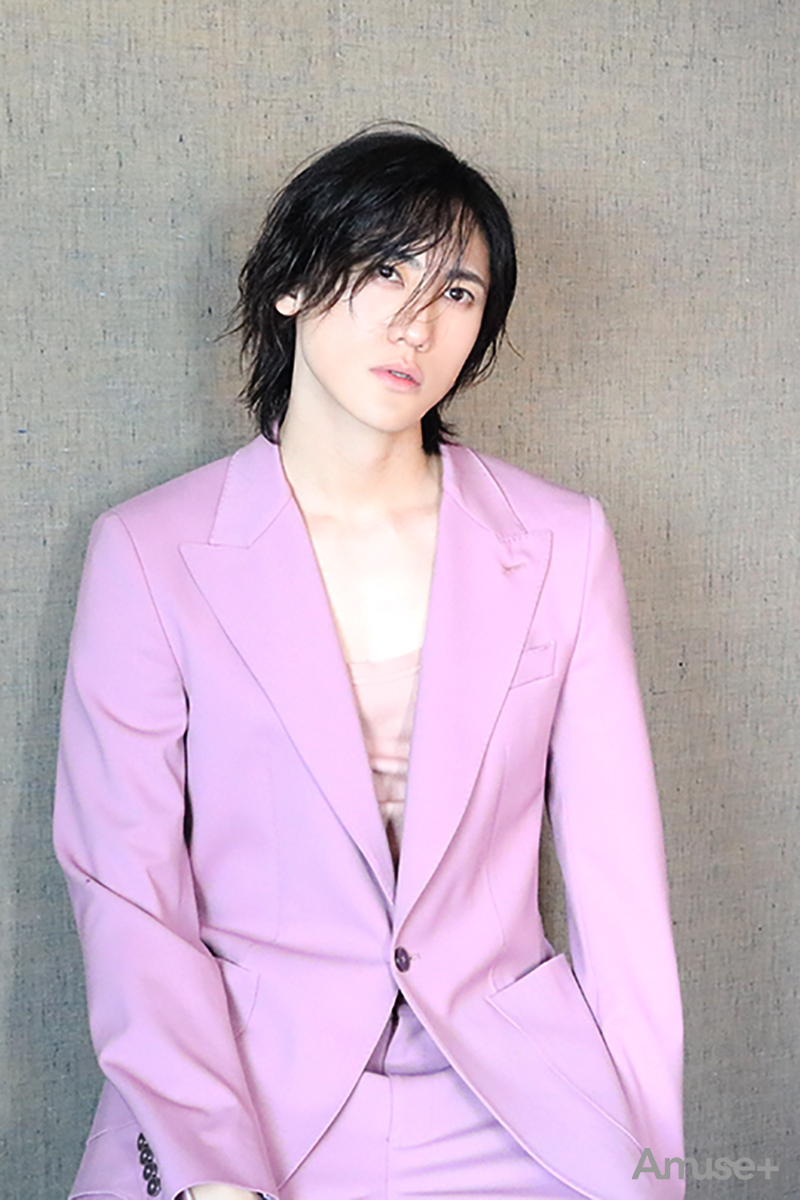 植原卓也「TAKUYA UEHARA 2022-2023 CALENDAR」撮影現場フォトレポート